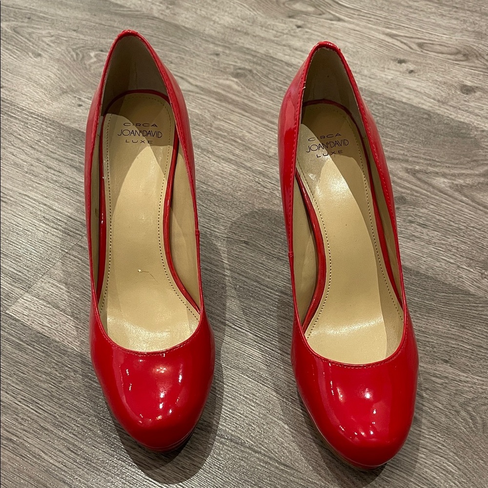 Circa Joan & David Luxe red Heels